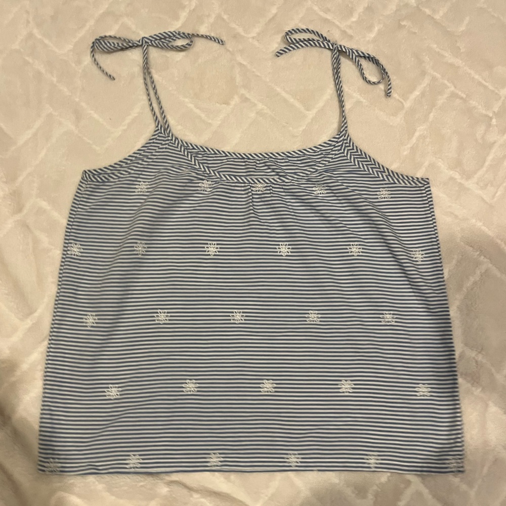 Women's Tank Top - slightly used great shape! Perfect for vacation Size Medium